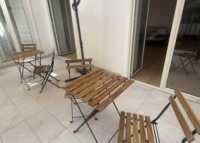 게스트하우스 Salvator Rosa 67 3*