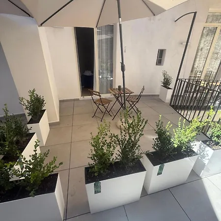 Salvator Rosa 67 Affittacamere 3*